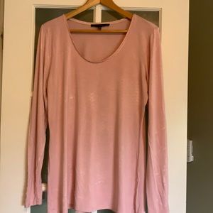 GUC White House Black Market shirt, long sleeve tee, light pink